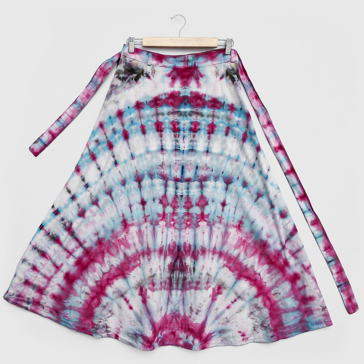 Forget-me-not Valley - Wrap Skirt - XL