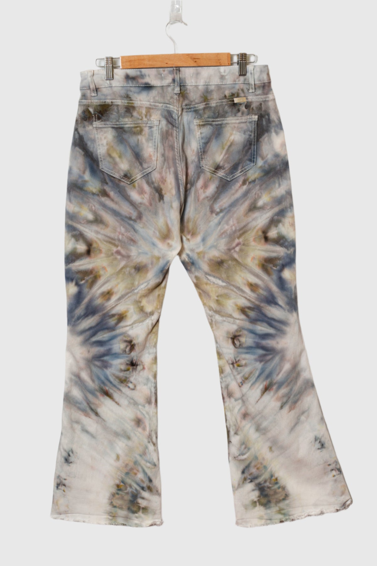 Wonderland - L - Denim Flares